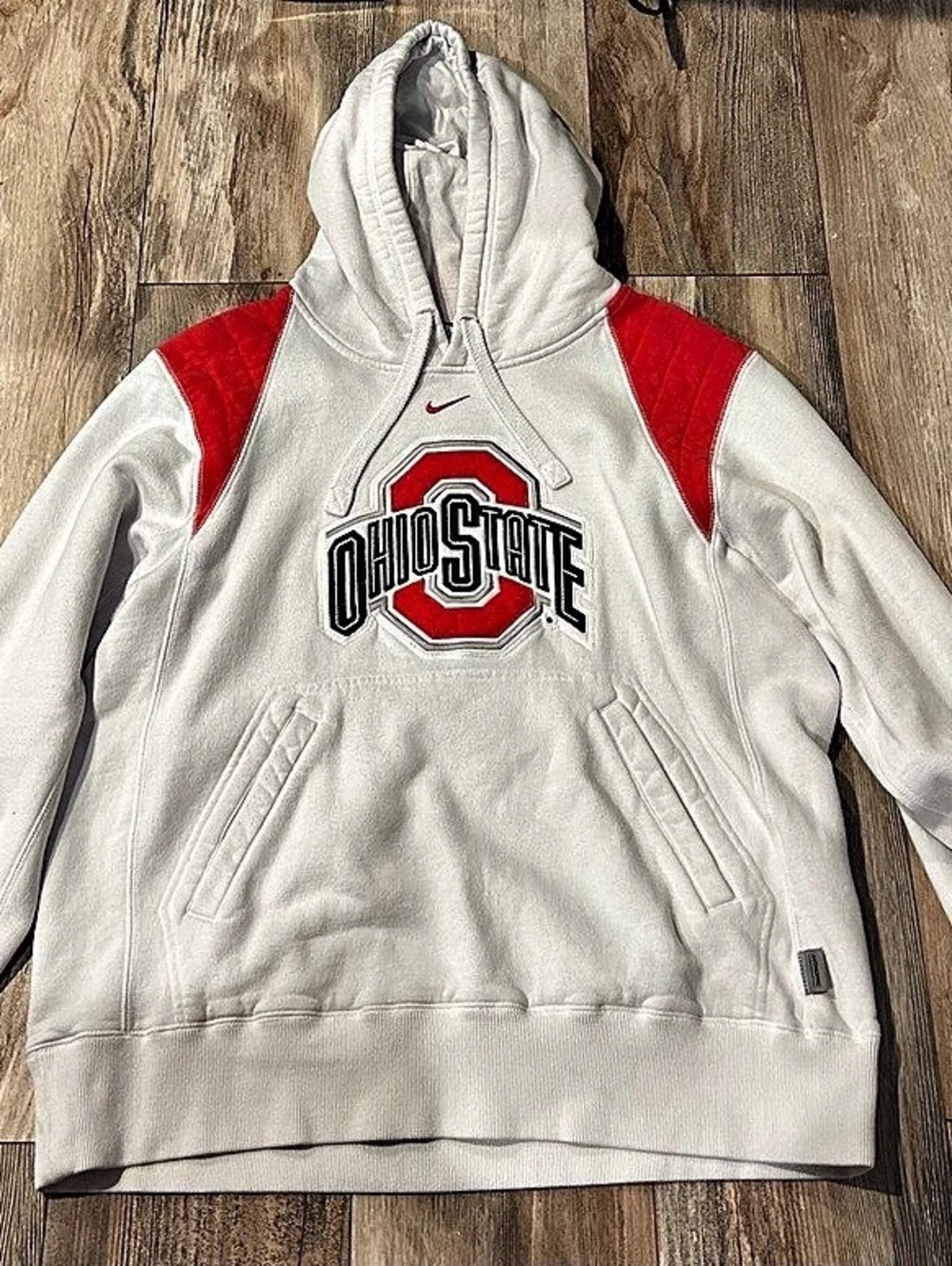 Nike Ohio State Buckeyes Quilted Shoulder Hoodie